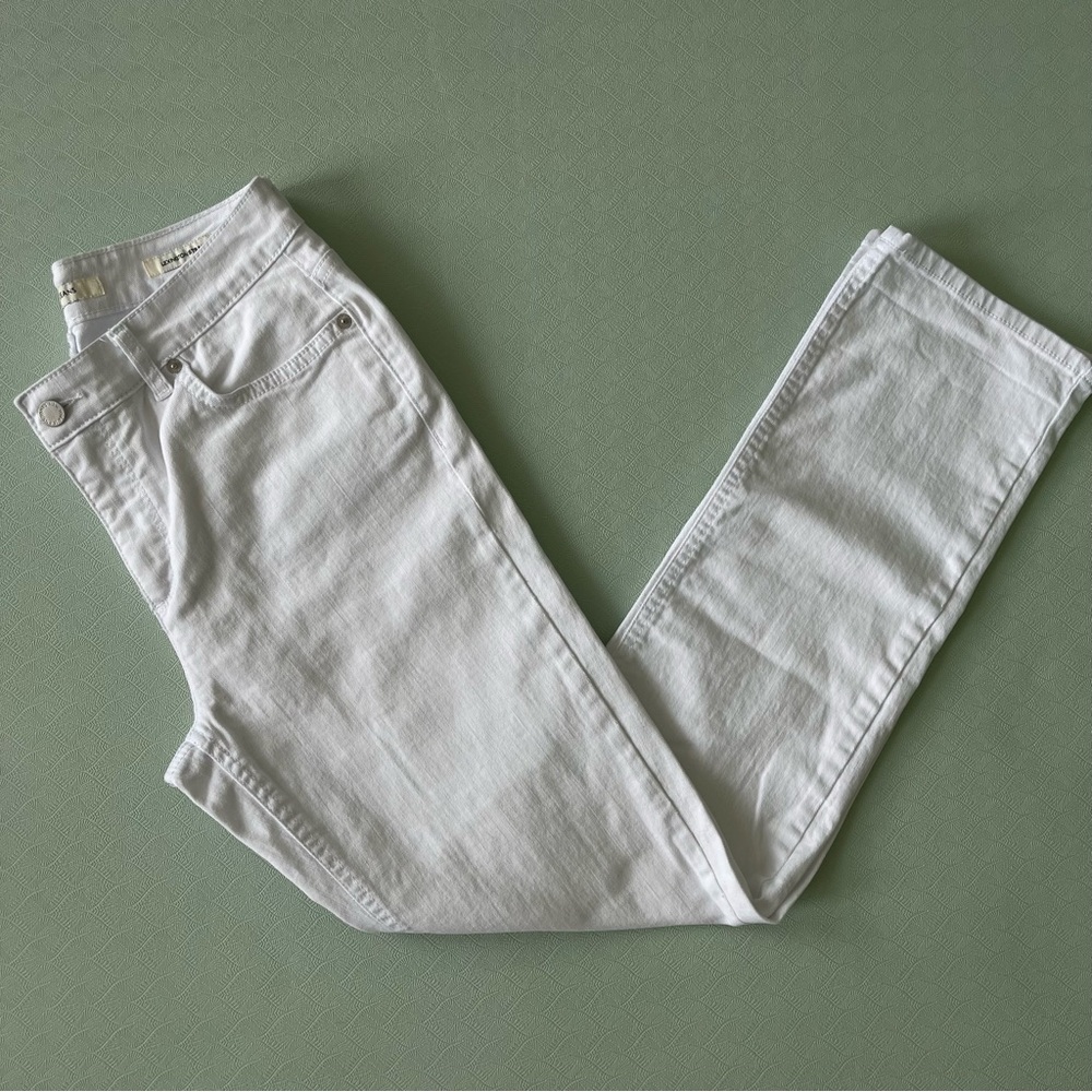 JONES NEW YORK JEANS White Lexington Straight Leg Jeans